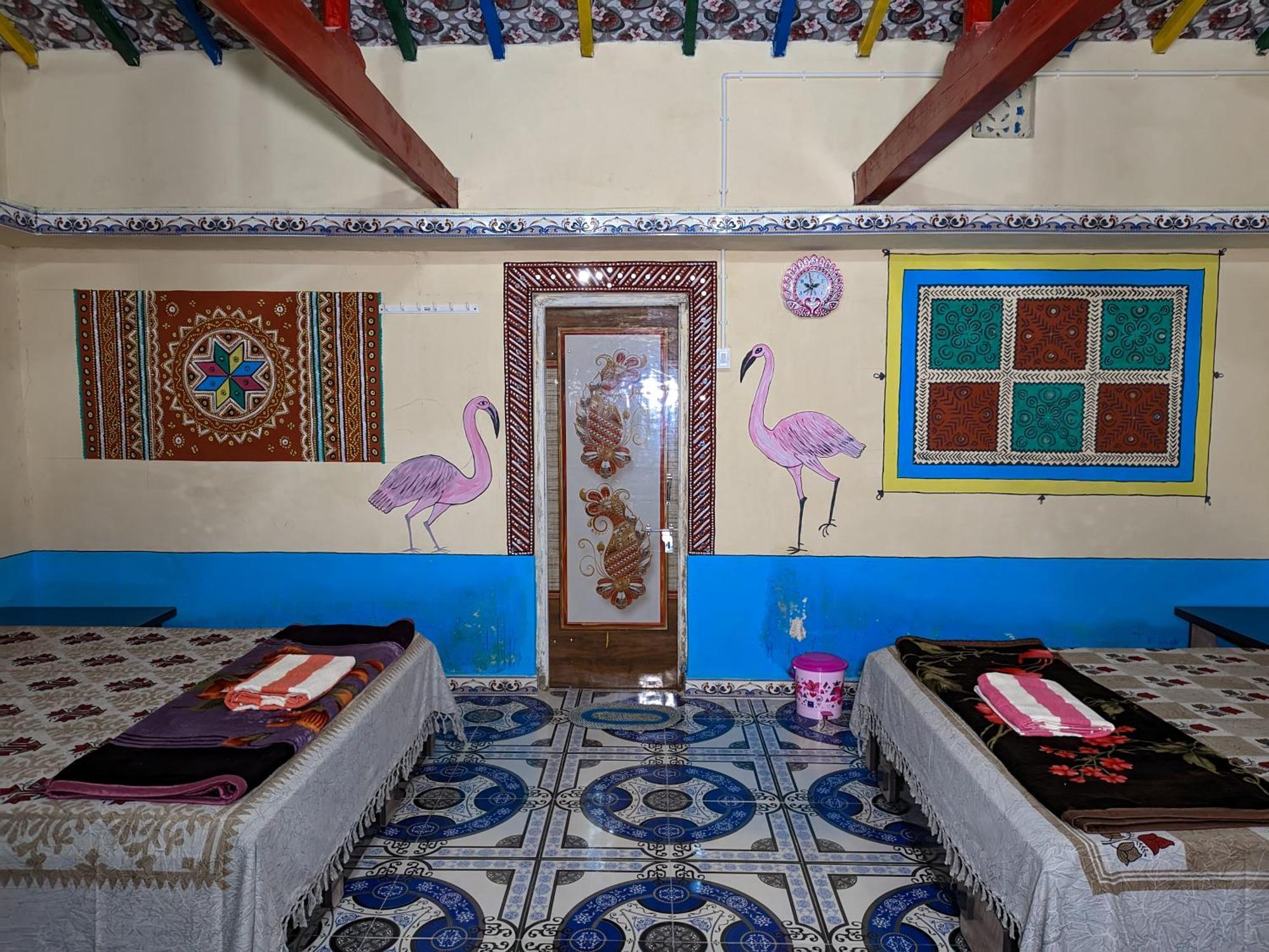 White Land Villagestay Dhordo المظهر الخارجي الصورة